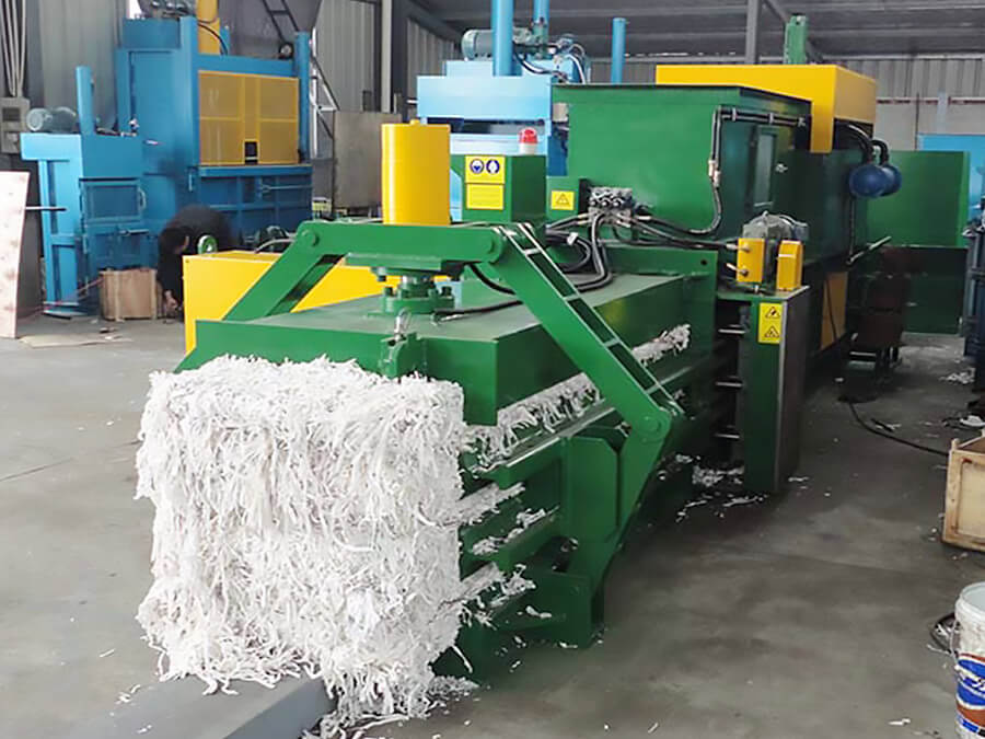 Best Hydraulic Baler for Waste Recycling: A Complete Buying Guide